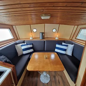 https://city-sailing.amsterdamhotelsnl.com