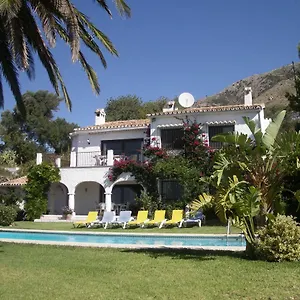 https://villa-el-capricho.es-andalucia.com